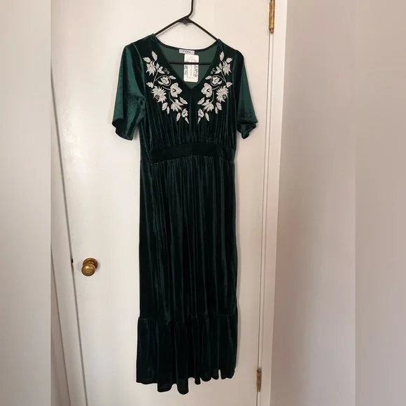 slim fit dress slacks Ever-Pretty Graceful V-Neck Waist Design Velvet Midi Mother of The Bride Dress main image 1